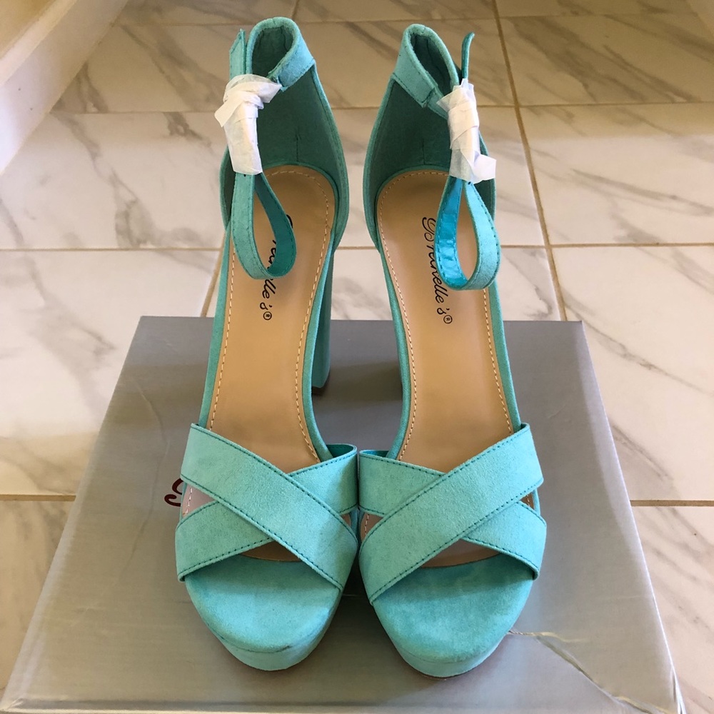 Breckelles Turquoise Criss-Cross Platform Sandals